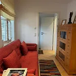 Privat Residence Boardinghouse Meerbusch Terrasse, Parkplatz, Naehe Messe Duesseldorf & Flughafen Casa de Férias *