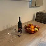 Private Boardinghouse & Terrasse, Parkplatz Nahe Messe *