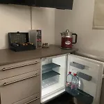 Private Boardinghouse & Terrasse, Parkplatz Nahe Messe