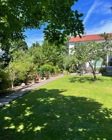 Feriehus Private Boardinghouse & Terrasse, Parkplatz Nahe Messe