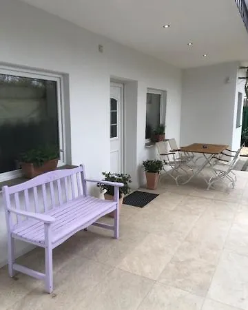 Boardinghouse Meerbusch, Ihr Privater Bungalow, Nahe Messe Duesseldorf