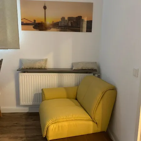 別荘 Boardinghouse Meerbusch, Ihr Privater Bungalow, Nahe Messe Duesseldorf メーアブッシュ