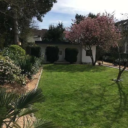 Privat Boardinghouse Naehe Messe Duesseldorf Flughafen 펜션 *