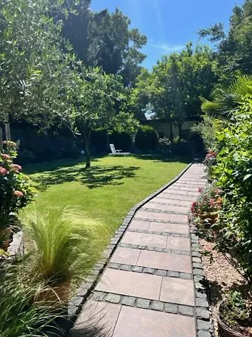 Holiday home Privat Boardinghouse Naehe Messe Duesseldorf Flughafen *