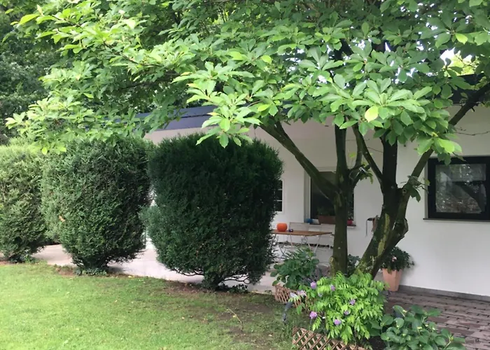 Privat Residence Boardinghouse Meerbusch Terrasse, Parkplatz, Naehe Messe Duesseldorf & Flughafen * Meerbusch